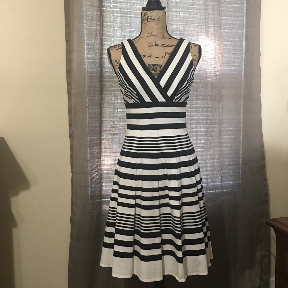 **Last Call** White House Black Market flare dress